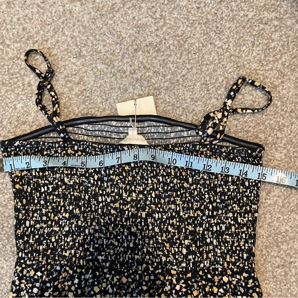 NWT FAVORITE DAUGHTER Apartment Smocked Maxi Dress In Poppy Floral-Navy size M - Picture 3 of 11